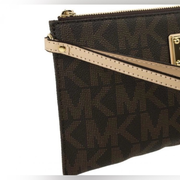 MICHAEL Michael Kors Brown Monogram Large Wristlet MSRP $98